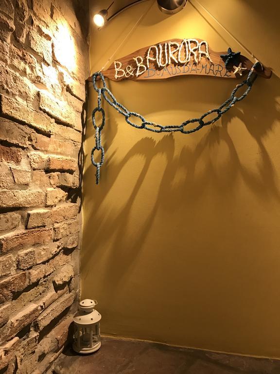 B&B Aurora Domus D'A-Mare 佩萨罗 外观 照片
